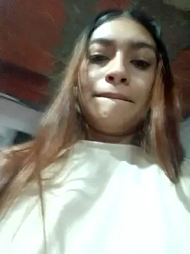 annie-19 online show from February 22, 2025, 7:47 pm