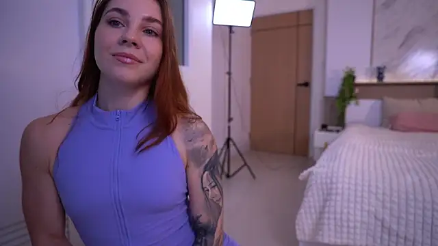 Cute Foxyxh online show from May 1, 2026, 3:22 am