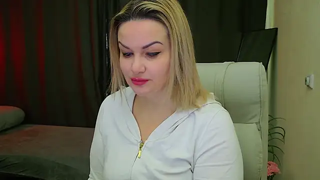 MishaMILF online show from March 18, 2025, 9:23 am