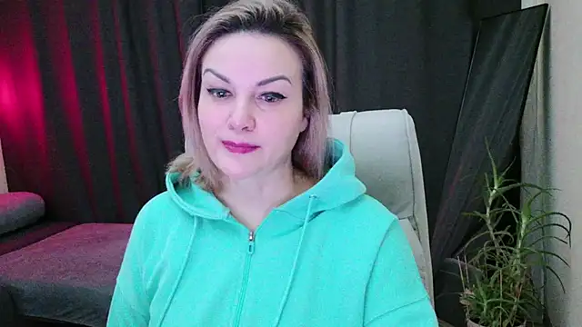 MishaMILF online show from March 2, 2025, 7:43 am