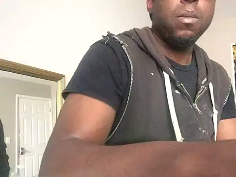 Snapshot of Londonfrotadejr chatting on March 13, 2025, 11:59 pm Londonfrotadejr online show from March 13, 2025, 11:59 pm