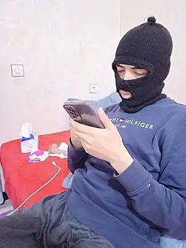 arabqueen online show from January 15, 2026, 9:07 pm