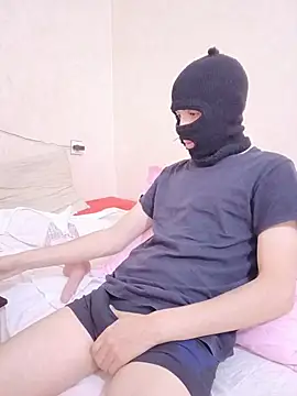 arabqueen online show from October 13, 2025, 8:38 am