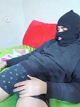 Snapshot of arabqueen chatting on February 8, 2026, 8:39 pm arabqueen online show from February 8, 2026, 8:39 pm