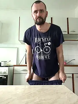 Snapshot of Govora chatting on March 2, 2026, 7:15 am Govora online show from March 2, 2026, 7:15 am