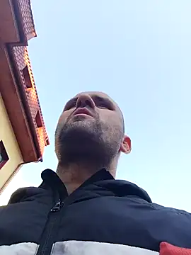 Snapshot of Govora chatting on January 9, 2025, 10:09 am Govora online show from January 9, 2025, 10:09 am