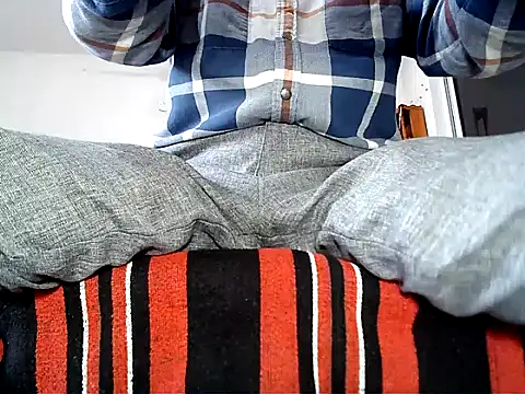 manan28 online show from September 19, 2025, 9:57 am