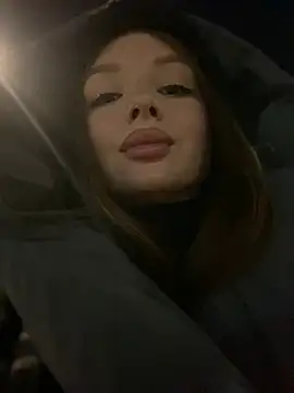 Snapshot of KrisMagnoly chatting on February 14, 2026, 6:08 pm KrisMagnoly online show from February 14, 2026, 6:08 pm