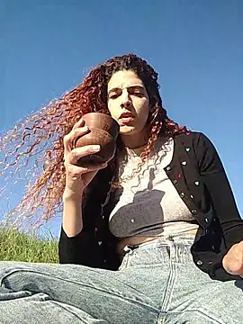 Kleopatracolo online show from October 19, 2025, 9:28 pm