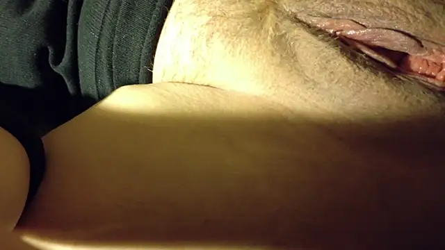 FrumCake online show from December 16, 2025, 1:21 am