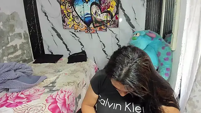 andromeda xx online show from December 3, 2025, 2:38 pm