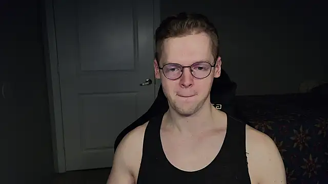 Snapshot of doloresman chatting on February 18, 2026, 10:39 pm doloresman online show from February 18, 2026, 10:39 pm