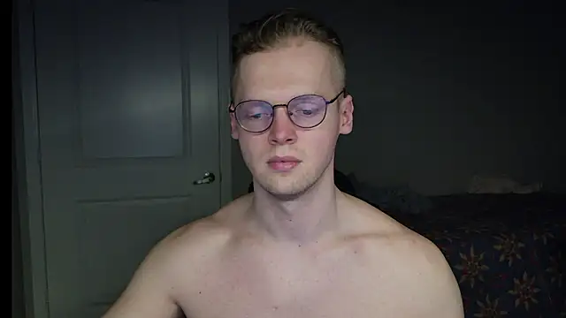 Snapshot of doloresman chatting on March 1, 2026, 12:43 am doloresman online show from March 1, 2026, 12:43 am