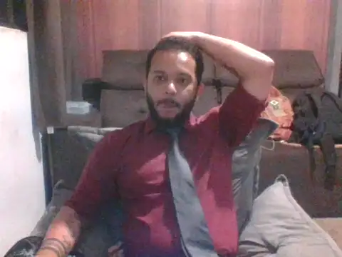 Snapshot of G_Eros18 chatting on October 24, 2025, 3:05 am G Eros18 online show from October 24, 2025, 3:05 am