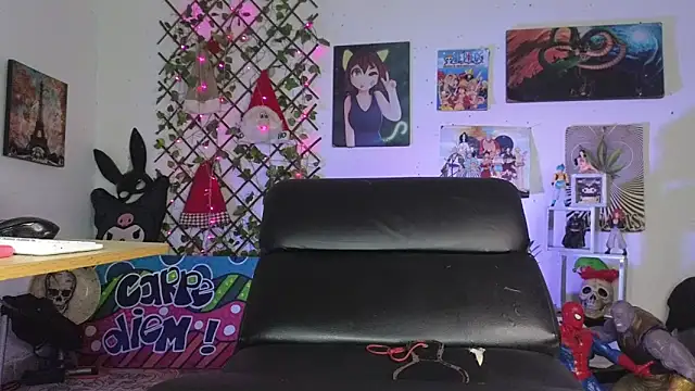 chirlleyy online show from November 10, 2025, 11:04 am