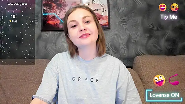 CassieMils online show from May 24, 2026, 8:47 am