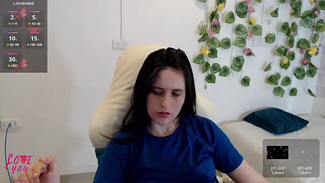 tania sweet   online show from February 11, 2026, 9:03 pm