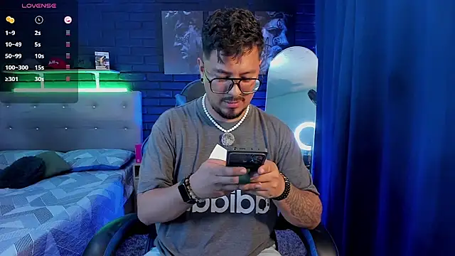 DaviidEvans  online show from July 2, 2026, 12:11 am