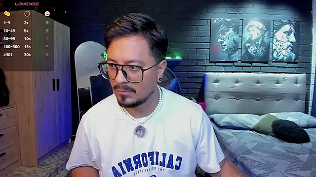 DaviidEvans  online show from June 23, 2026, 3:10 pm