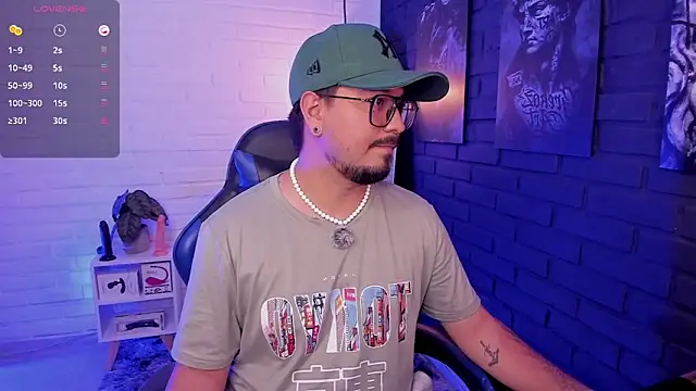 DaviidEvans  online show from June 9, 2026, 1:01 pm