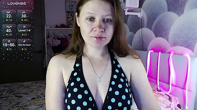 Snapshot of alekasamui chatting on September 29, 2025, 9:09 pm alekasamui online show from September 29, 2025, 9:09 pm