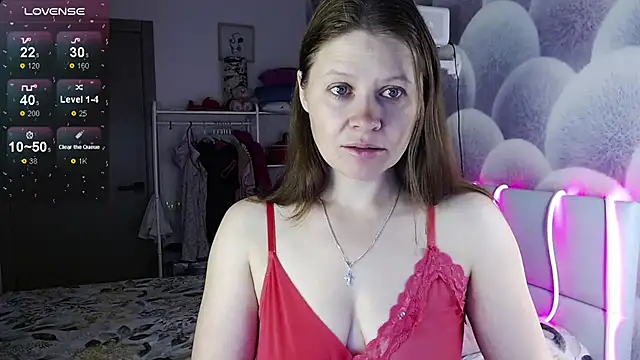 Snapshot of alekasamui chatting on October 2, 2025, 8:56 pm alekasamui online show from October 2, 2025, 8:56 pm