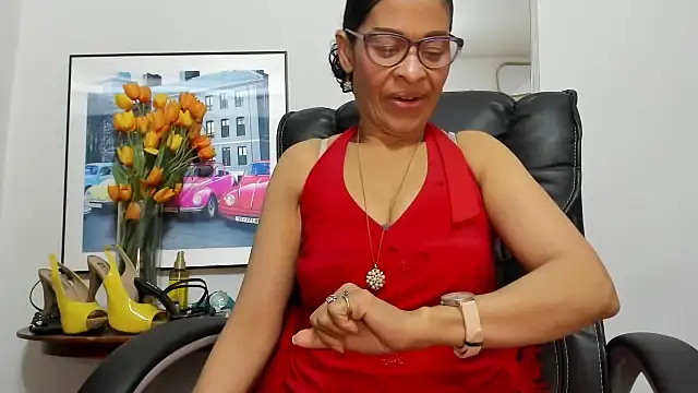 Aries Mature online show from November 27, 2025, 2:06 pm