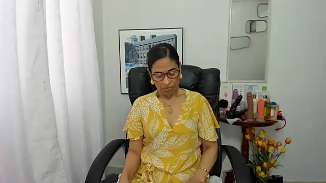 Aries Mature online show from March 19, 2025, 6:01 pm