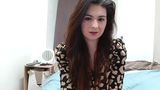 desirmiss1 online show from March 13, 2026, 6:40 am