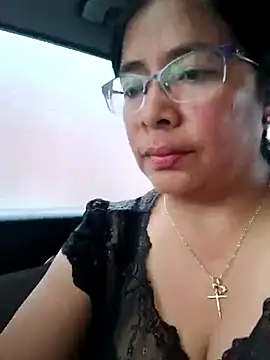   valentina18 online show from March 3, 2025, 1:12 pm