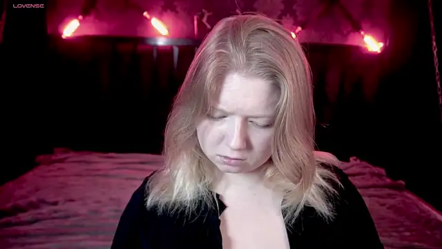 Tinker Belll online show from October 11, 2025, 7:26 pm