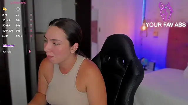 Snapshot of ava_blue chatting on March 23, 2025, 1:42 am ava blue online show from March 23, 2025, 1:42 am