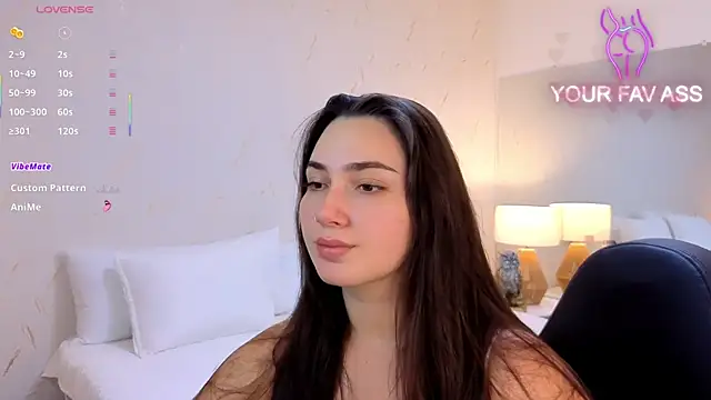 Snapshot of ava_blue chatting on September 23, 2025, 7:43 pm ava blue online show from September 23, 2025, 7:43 pm