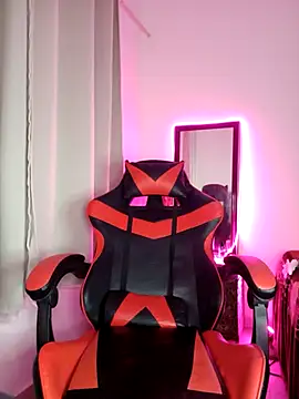 Snapshot of morenafit122 chatting on February 21, 2026, 12:34 am morenafit122 online show from February 21, 2026, 12:34 am