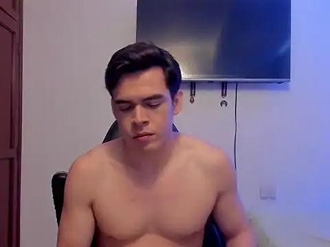 Snapshot of Lucian_Gomez_ chatting on October 20, 2025, 6:52 pm Lucian Gomez online show from October 20, 2025, 6:52 pm