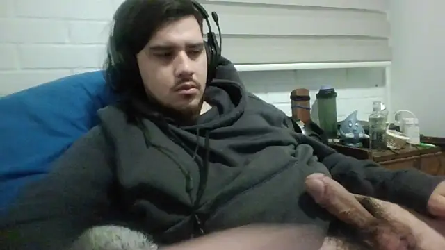 hung weeb online show from July 8, 2026, 4:46 am