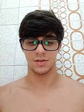 Snapshot of DaviFerreira3 chatting on April 9, 2026, 10:05 pm DaviFerreira3 online show from April 9, 2026, 10:05 pm