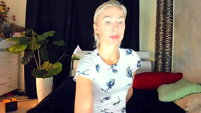 Snapshot of _SABOTAGE_ chatting on June 26, 2026, 1:50 pm SABOTAGE online show from June 26, 2026, 1:50 pm