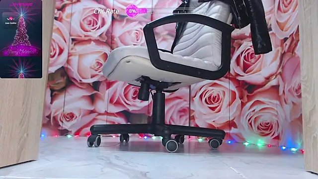 Snapshot of Karina_Mistress chatting on December 28, 2024, 4:30 pm Karina Mistress online show from December 28, 2024, 4:30 pm