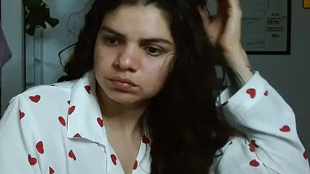 Nikkykora15 online show from October 28, 2025, 1:17 am