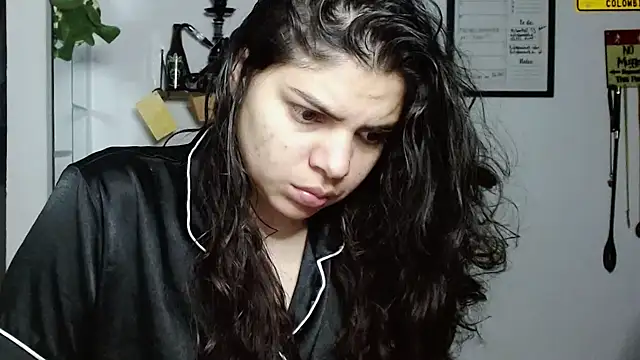 Nikkykora15 online show from October 2, 2025, 12:25 am