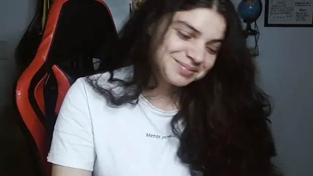 Nikkykora15 online show from March 20, 2025, 4:07 am