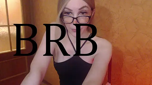 Snapshot of Sonitka chatting on September 26, 2025, 7:43 pm Sonitka online show from September 26, 2025, 7:43 pm