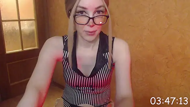 Snapshot of Sonitka chatting on February 3, 2026, 7:41 pm Sonitka online show from February 3, 2026, 7:41 pm