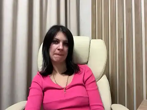 InjaAtHome online show from October 24, 2025, 2:49 pm