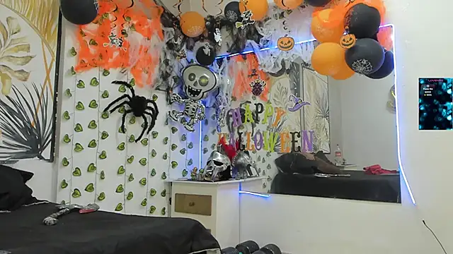 Snapshot of ChoreyTaiylor chatting on October 26, 2025, 1:11 pm ChoreyTaiylor online show from October 26, 2025, 1:11 pm