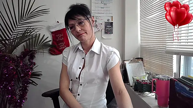 City Kat online show from December 17, 2025, 5:29 pm