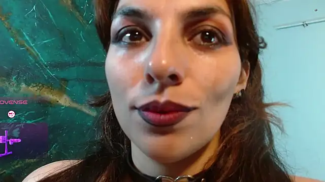 Snapshot of julieth_sex1 chatting on February 18, 2026, 6:11 am julieth sex1 online show from February 18, 2026, 6:11 am