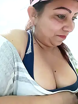 Alyona21 online show from February 11, 2025, 11:33 pm