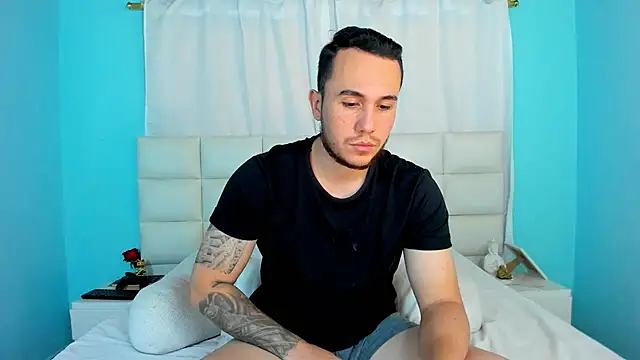 juan  jimenez online show from October 17, 2025, 7:59 pm